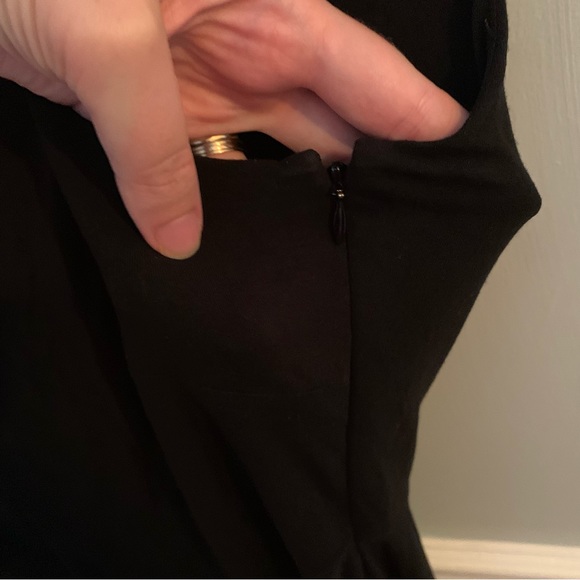 Ann Taylor Solid Black Dress. Women’s 10. - Picture 5 of 6